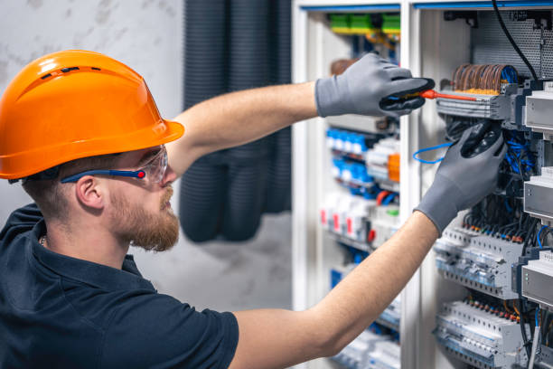 Best Affordable Emergency Electrician  in Cambridge, NE